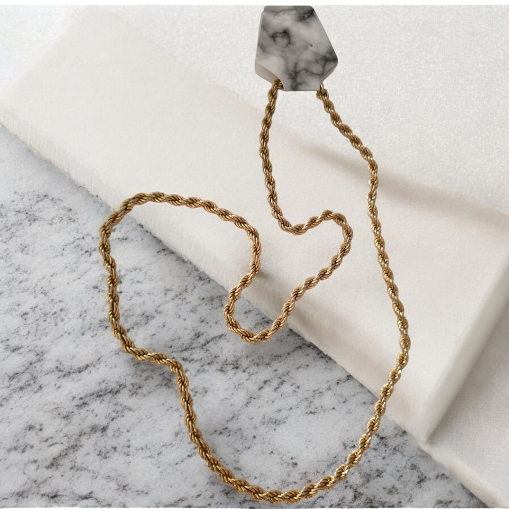 Vintage Monet Gold Rope Chain Necklace — Classic Twisted Chain, 1970s–1980s - Picture 8 of 16